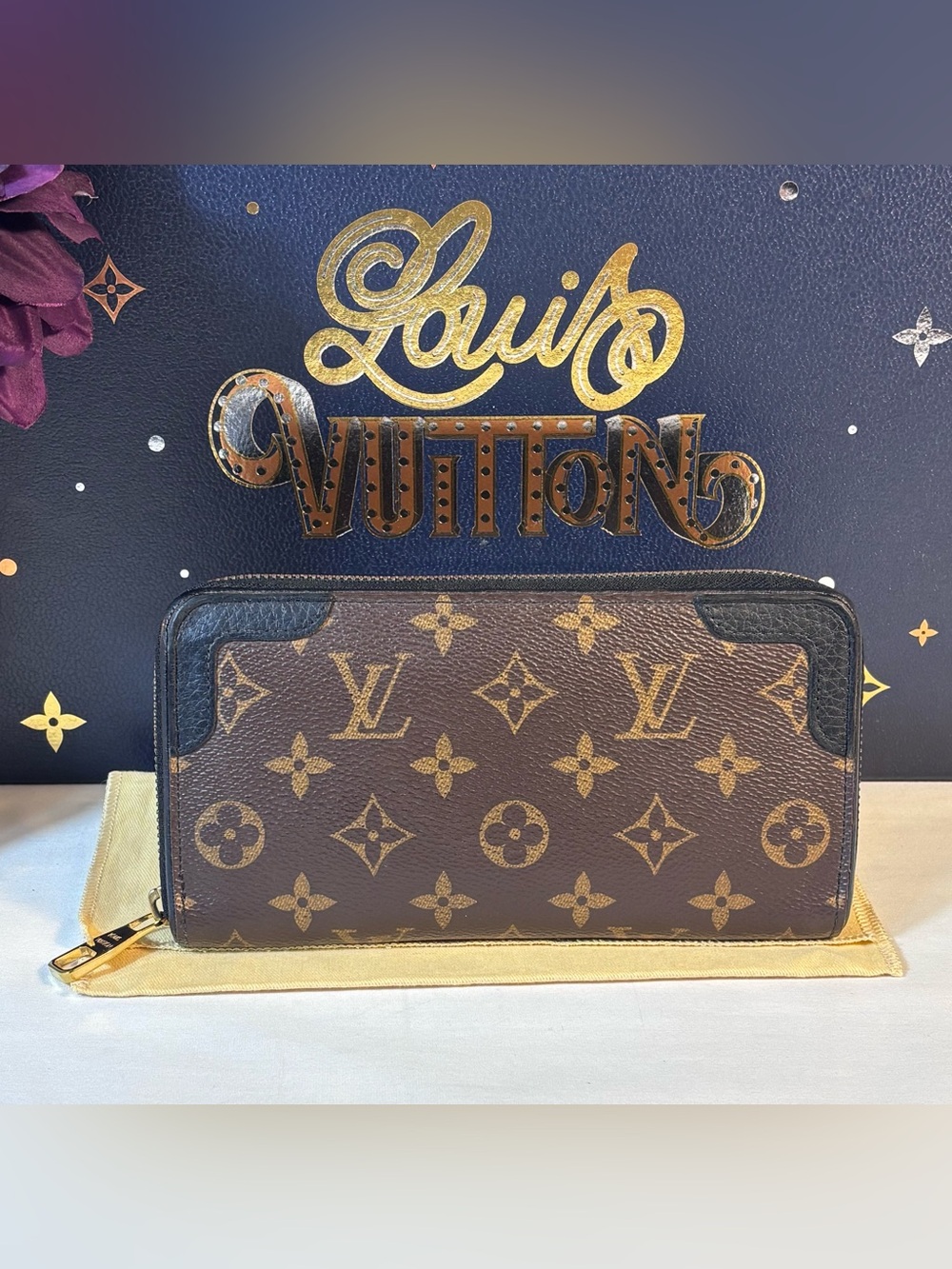 Gorgeous Louis Vuitton Retiro Zippy Wallet Monogram Noir